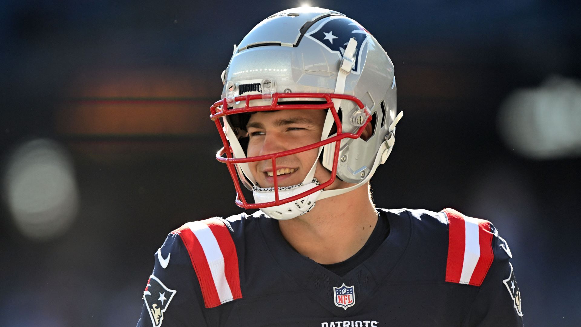 Featured image for NFL Coaches and Players Praise Patriots Rookie QB Drake Maye