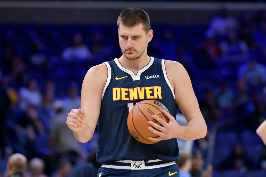 Nikola Jokic's Unseen Career Highlight Alley-Oop: A Remarkable Pass