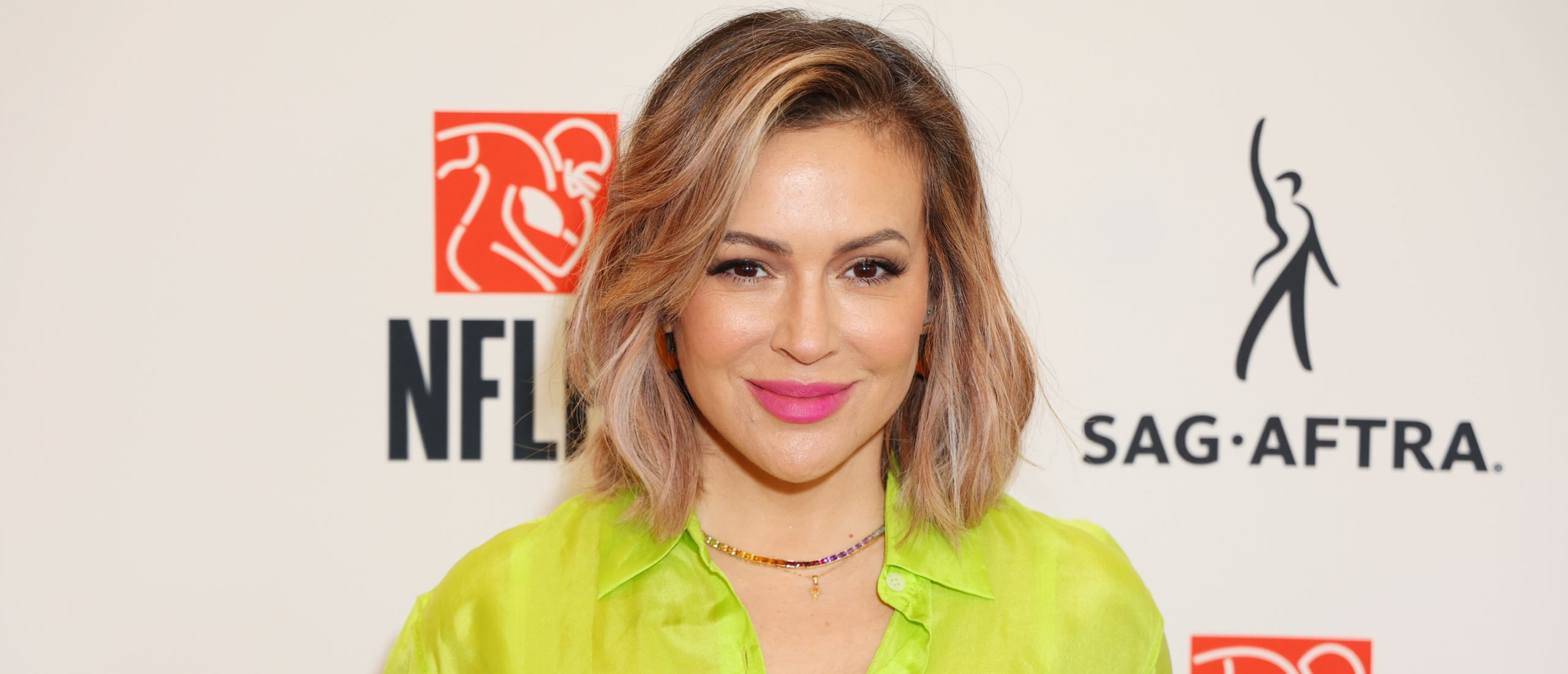 Alyssa Milano Speaks Out on Shannen Doherty 'Charmed' Controversy