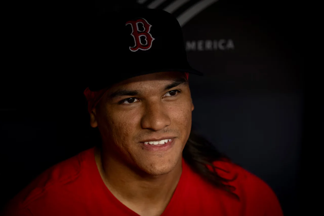 Red Sox Promote Top Prospect and Adjust Roster Amid Injuries