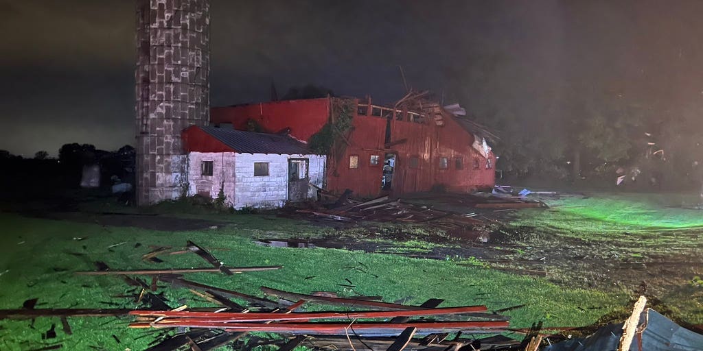 Featured image for Massive Power Outages and Devastating Winds Ravage Great Lakes Region