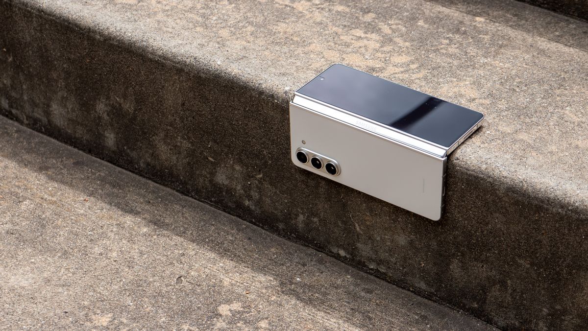 Featured image for "Unbelievable Cyber Monday Deals on Samsung's Galaxy Z Fold 5 and Z Flip 5!"