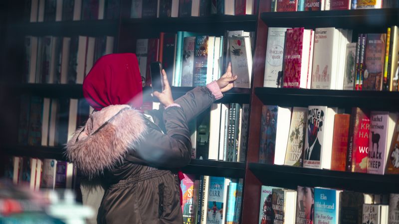 Featured image for Barnes & Noble's Resurgence: A Retail Revival