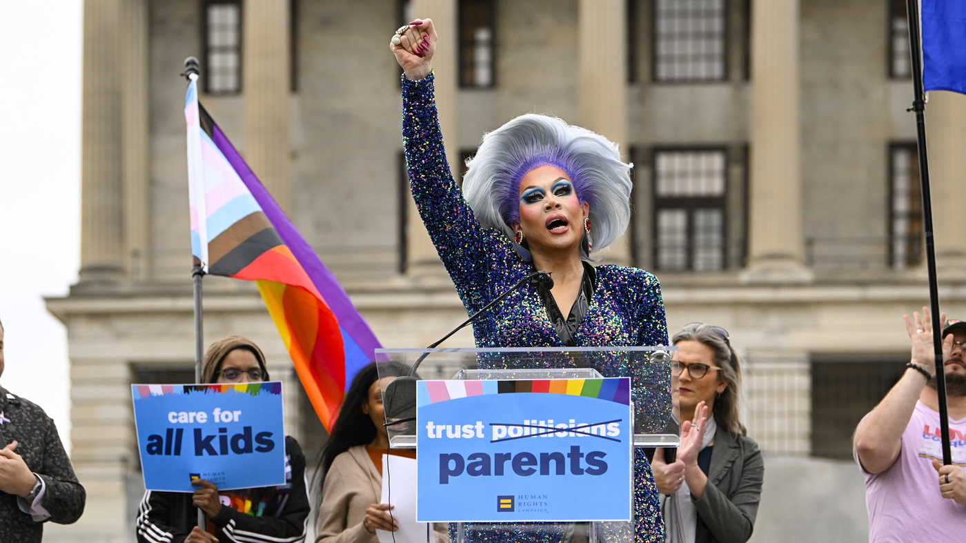 Federal Judge Strikes Down Tennessee's Anti-Drag Law as Unconstitutional.