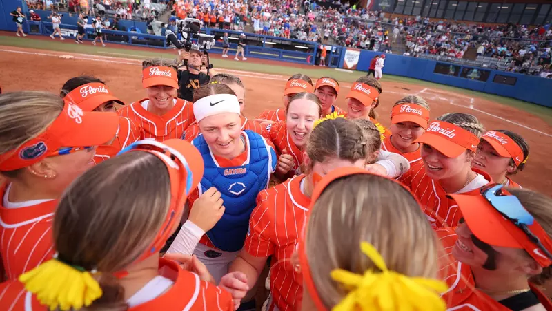 Florida Triumphs Over Alabama to Reach WCWS Semifinals