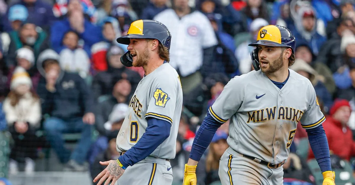 Brewers secure series win over Cubs with small ball tactics.