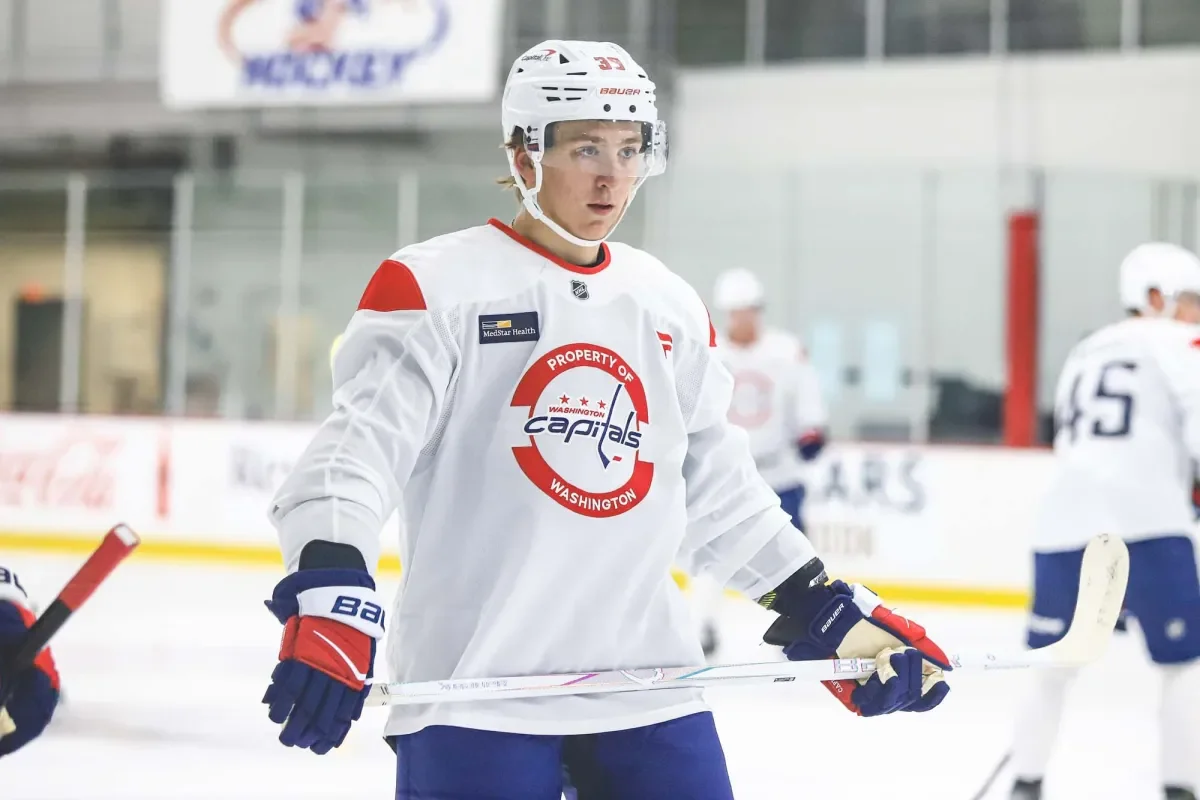 Capitals ink Hutson to three-year ELC, eye NHL debut