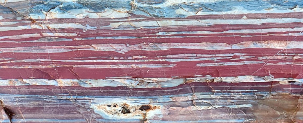 Featured image for "Uncovering Life's Origins: Ancient Seafloor Vents and Nanoparticles Hold Clues"