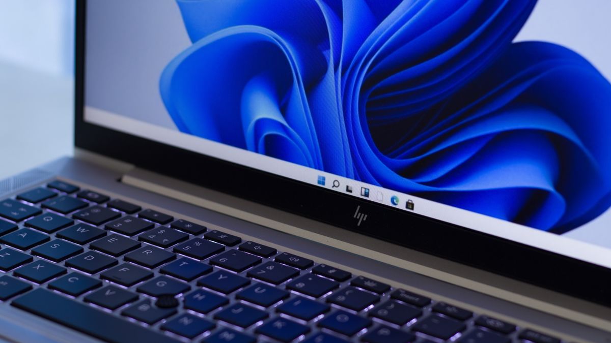 "Windows 11 to Introduce Reboot-Free Updates with 'Hot Patching' Feature"