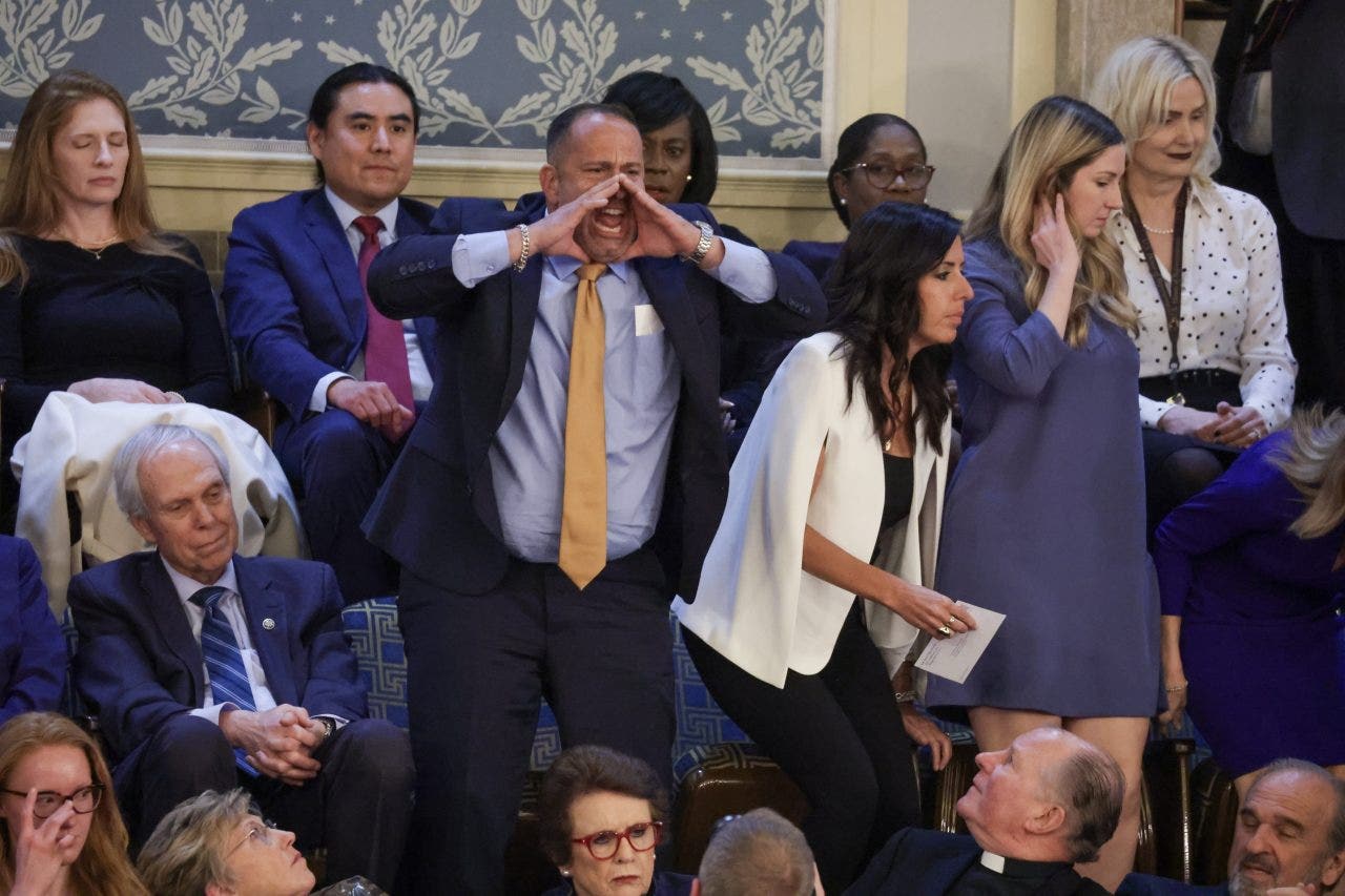 Featured image for Gold Star Dad Arrested for Heckling Biden at SOTU