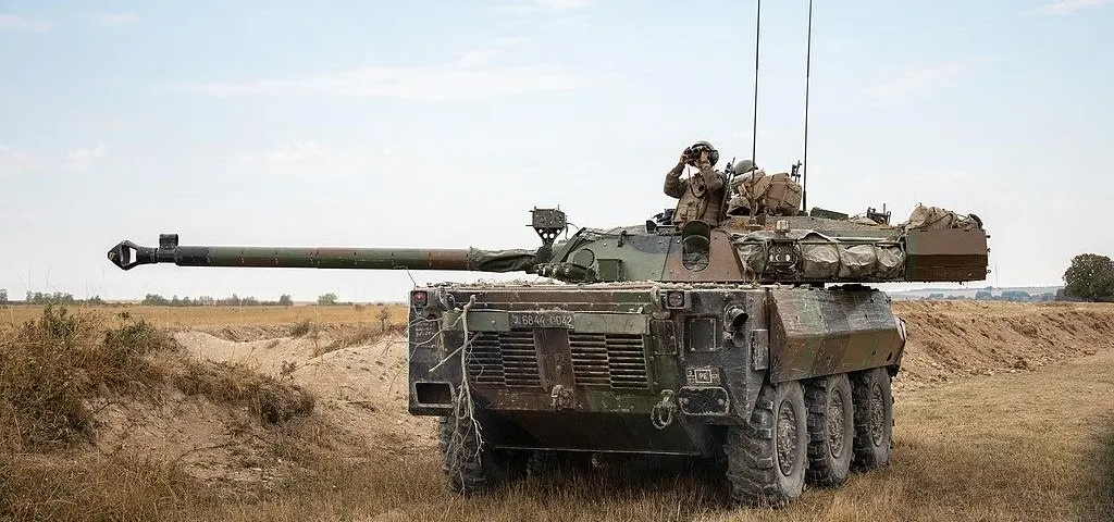 Ukrainian Recon Vehicles Ready to Break Through Russian Lines