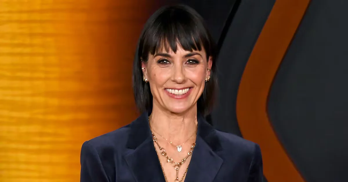 Constance Zimmer Reveals She Kept Hormonal IUD Too Long, Triggering Sudden Menopause Symptoms