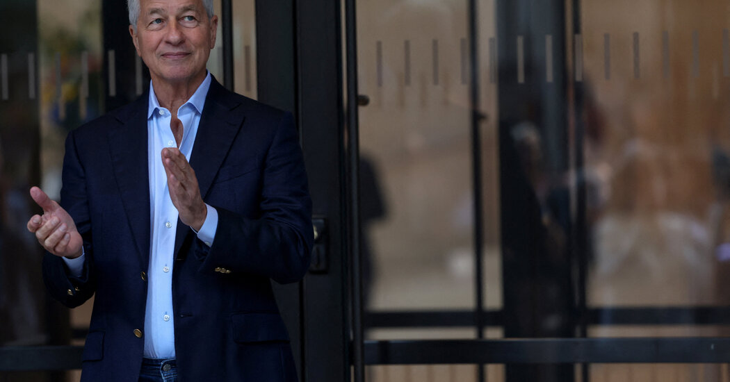 Featured image for Major Banks Surpass Expectations as Earnings Season Boosts Confidence