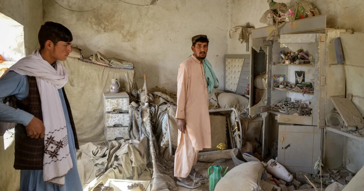 Featured image for Afghanistan and Pakistan Agree to 48-Hour Ceasefire Amid Ongoing Border Violence