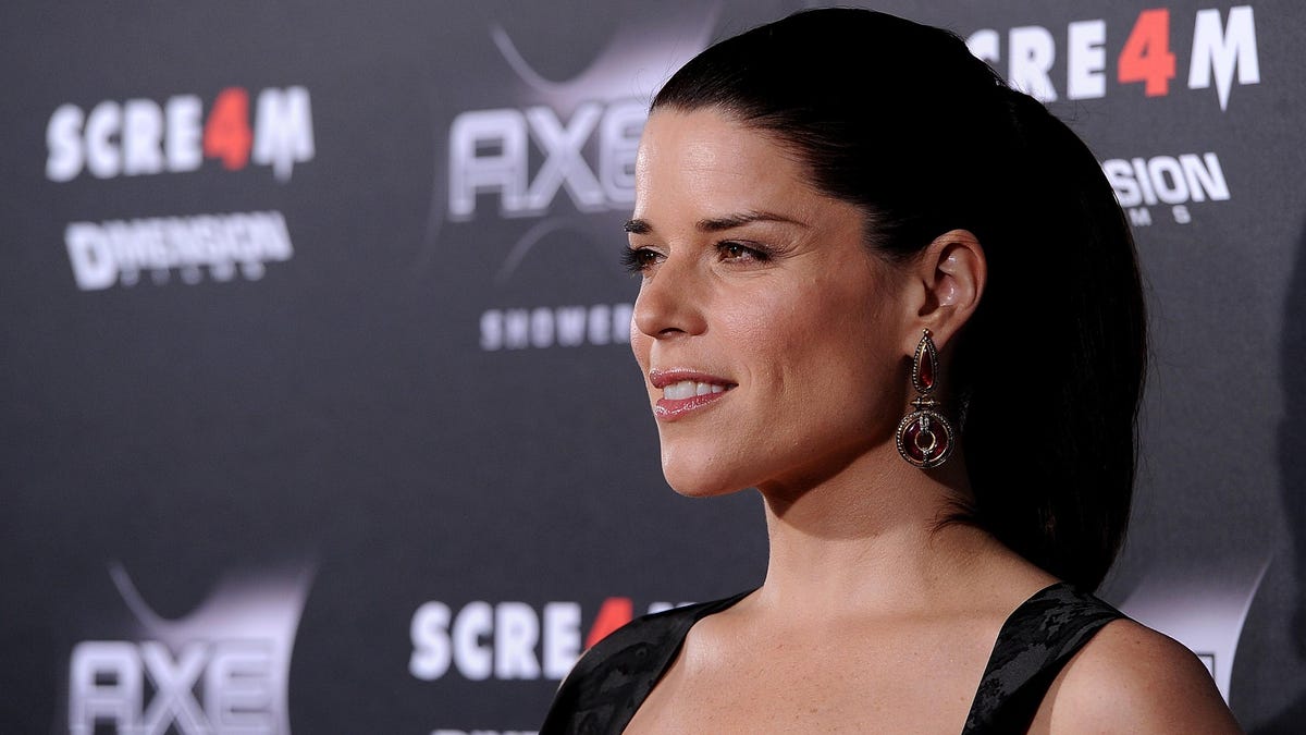 Featured image for Neve Campbell Confirmed for 'Scream 7' with Kevin Williamson Directing