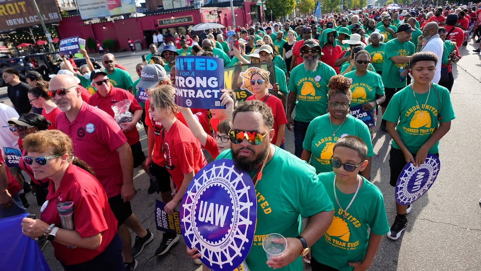Impending UAW Strike Threatens US Car Makers