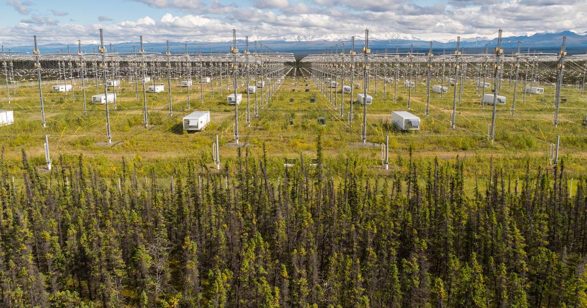 Featured image for "HAARP Experiments Set to Illuminate Alaskan Skies with Artificial Aurora"