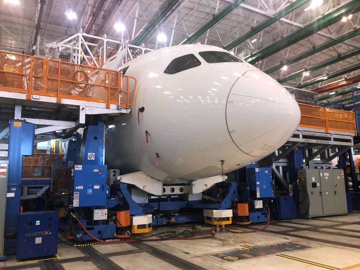 "Boeing Faces Deadline to Address Safety Issues and Quality Control Disconnect"