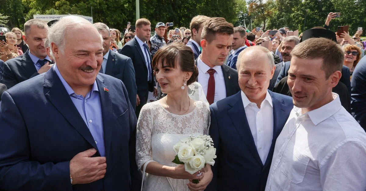 Putin declares Ukraine's counteroffensive a failure during Lukashenko meeting