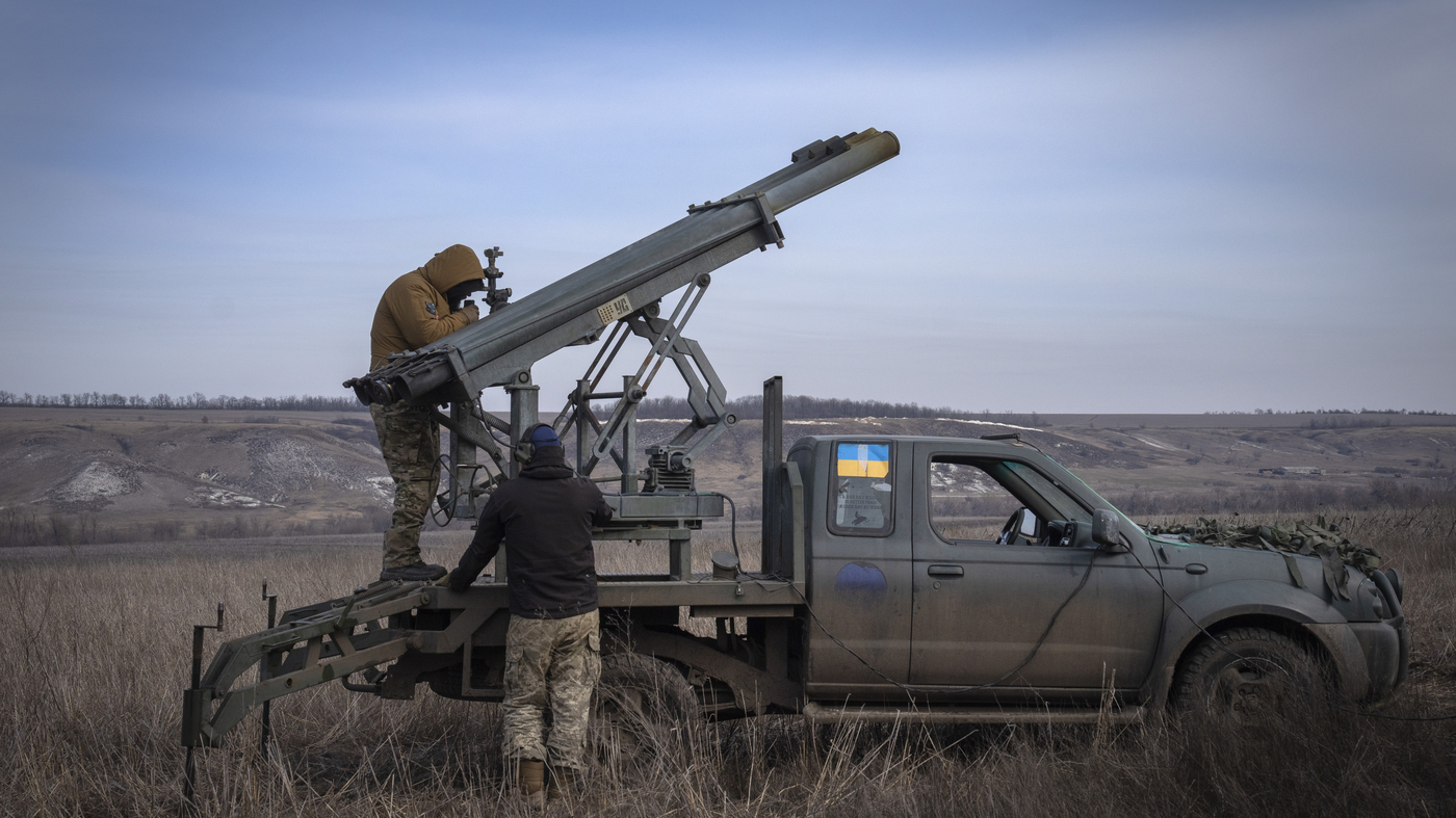 "White House Allocates $300 Million in Weapons to Ukraine Amid Rising Tensions"