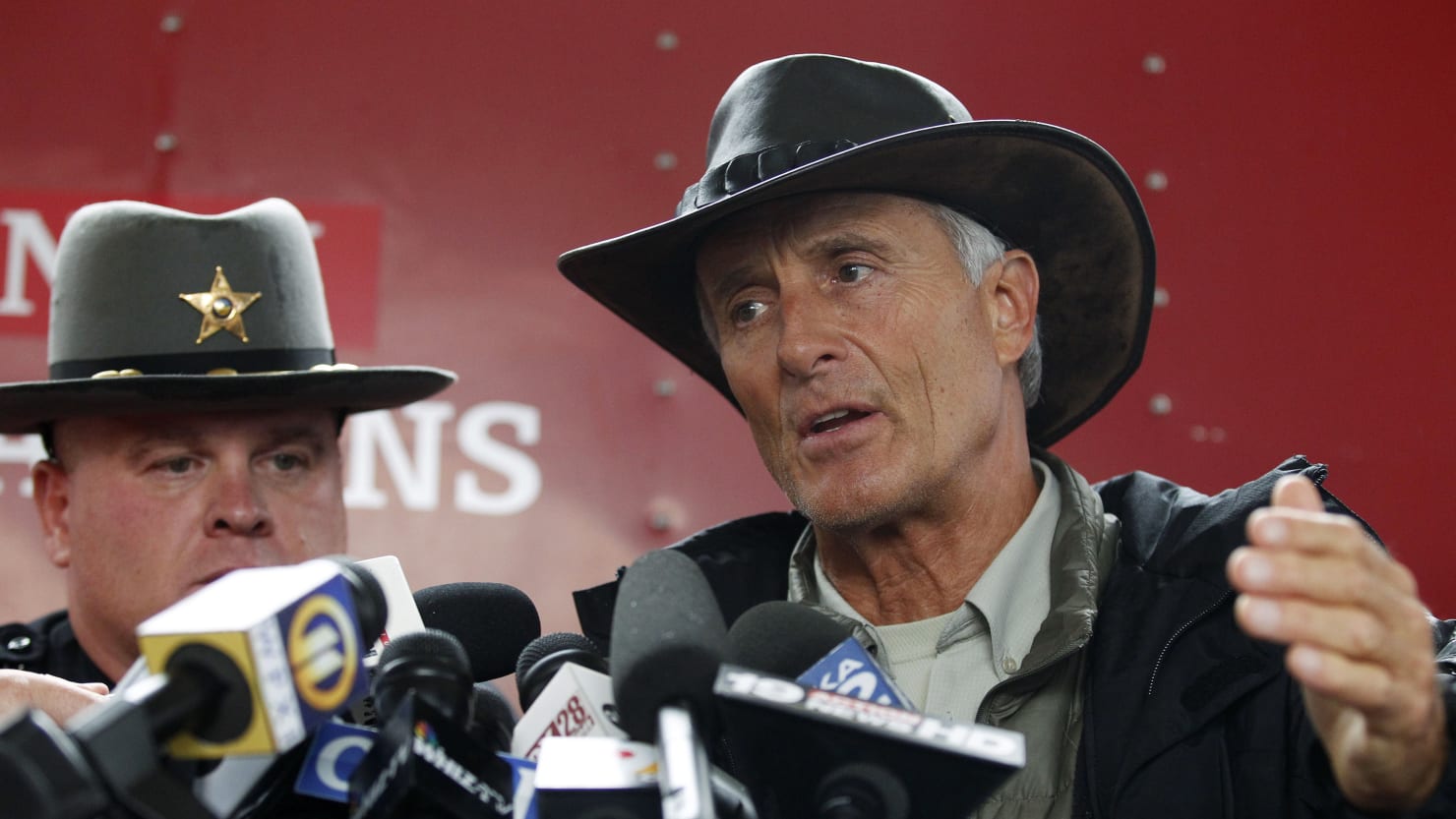 Featured image for Jack Hanna's Alzheimer's Takes a Devastating Toll on Family and Friends.