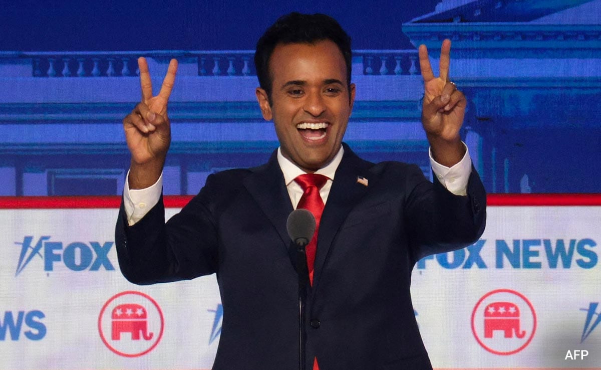 "Trump Leads, Ramaswamy Rises in US Presidential Candidate Race"