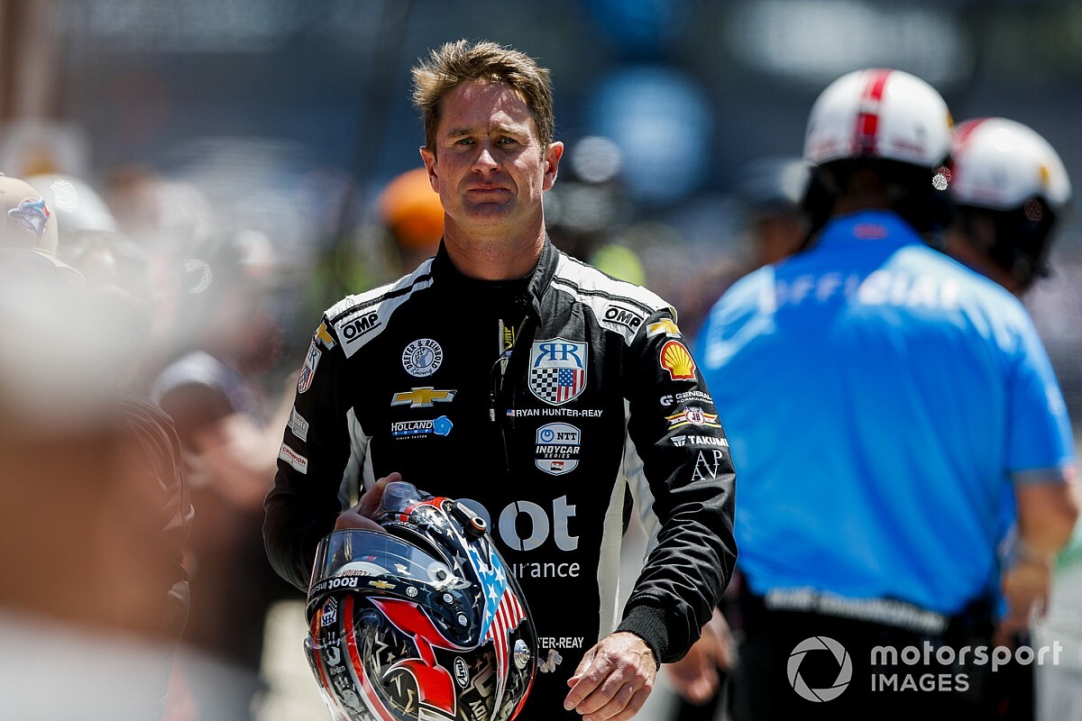 Featured image for Hunter-Reay Takes Over No. 20 Car at Ed Carpenter Racing.