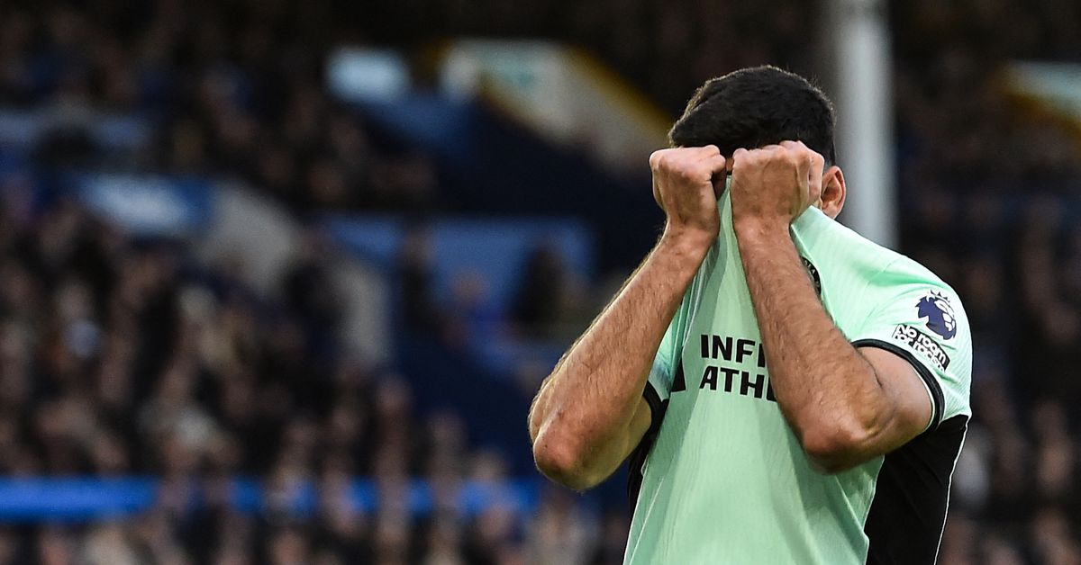 Everton Dominates Chelsea with 2-0 Victory in Premier League Clash