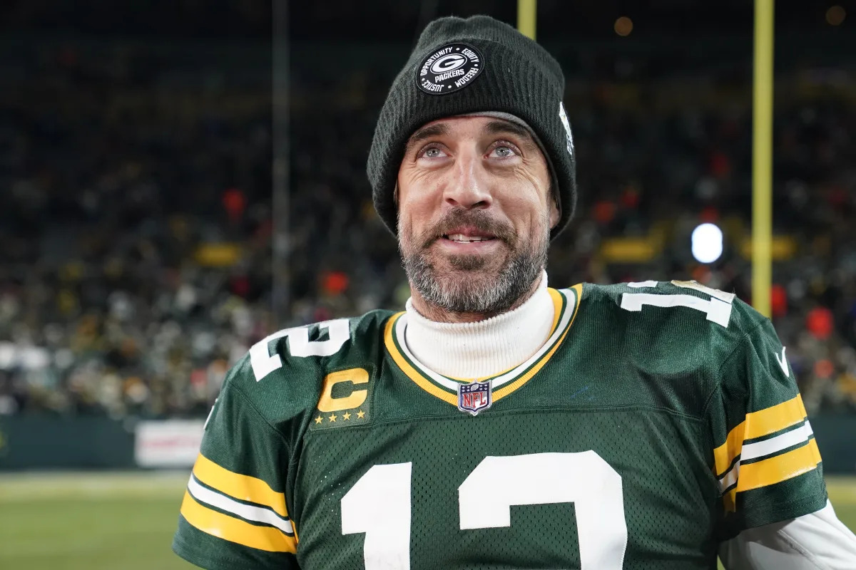"Jets' Coach Saleh Drops Hints and Confirms Suspicions at NFL Owners' Meeting"