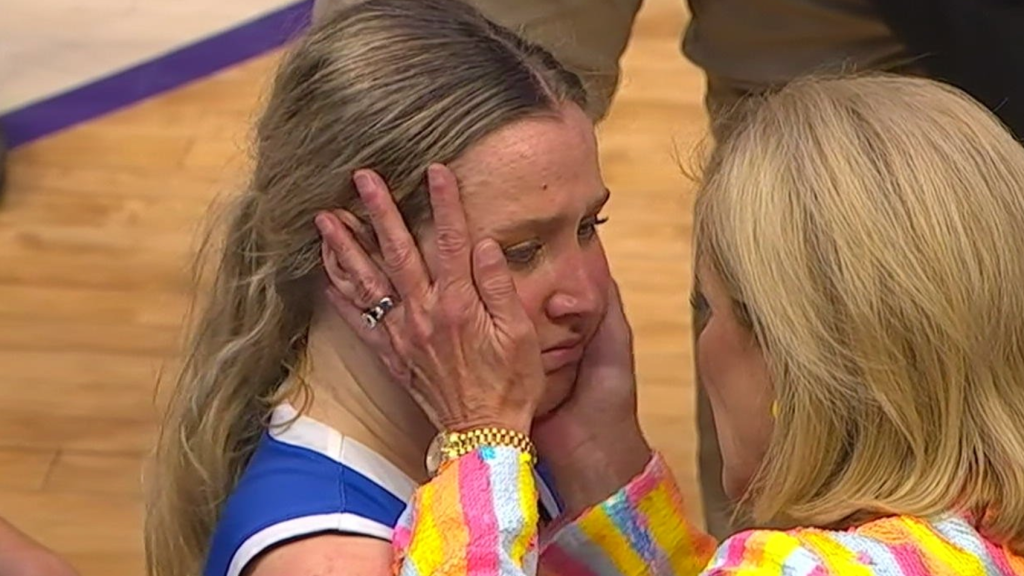 "Kim Mulkey's Postgame Exchange Goes Viral as Fans Create Hilarious Meme"