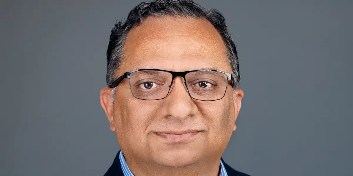 Laid Off From Amazon After 11 Years, He Reframes It as a Healthier, AI-Driven Restart