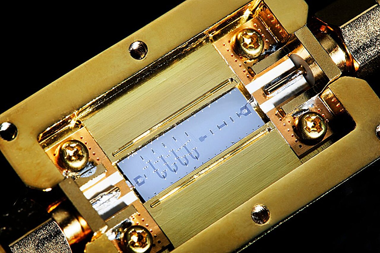 "World Record 'Squeeze' Brings Hope to Dark Matter Research"