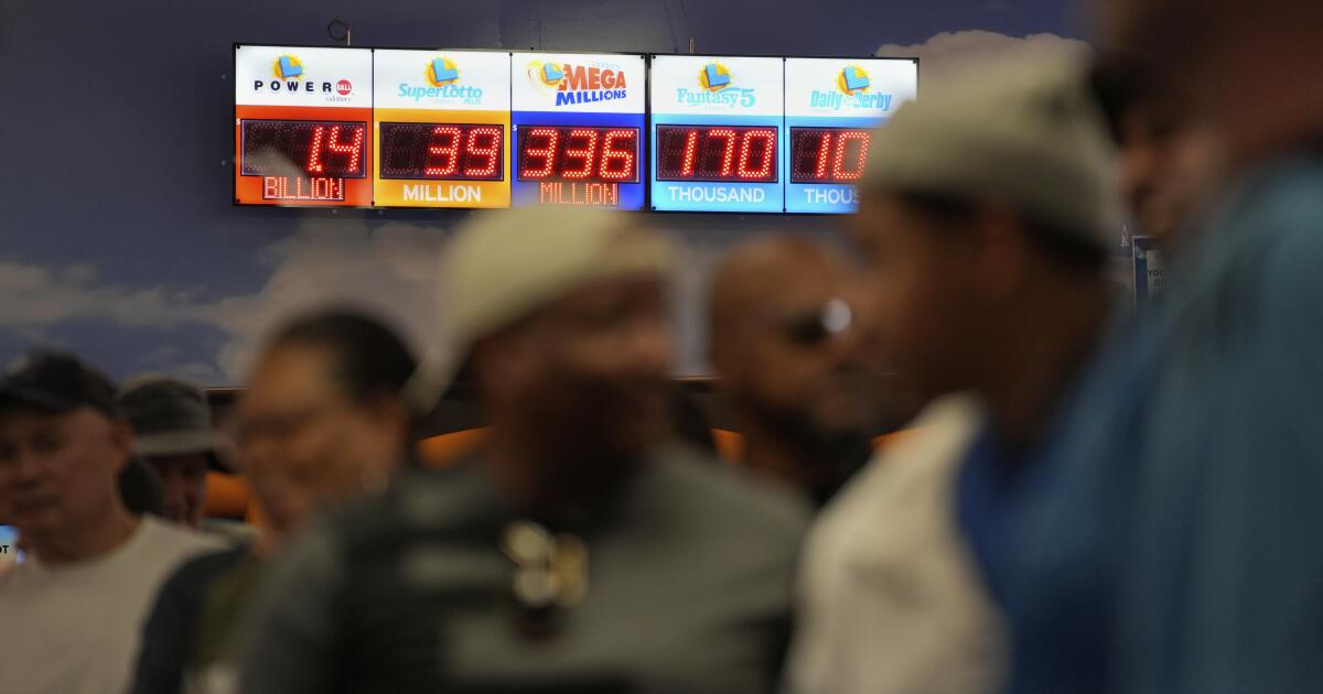 Powerball Jackpot Reaches $1.7 Billion Amidst Widespread Ticket Sales