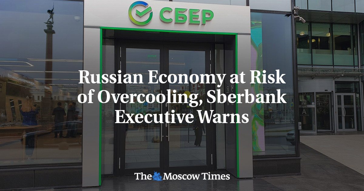 Featured image for Russia Faces Economic Challenges and Political Tensions