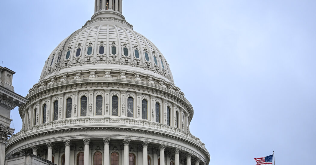 Trump Cancels Democrats Meeting as Shutdown Risks Rise