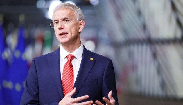 Latvia Sends Helicopter Fleet to Aid Ukraine