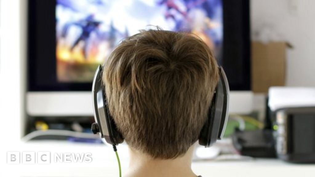 "Study Warns of Irreversible Hearing Loss Risk for Video Gamers"