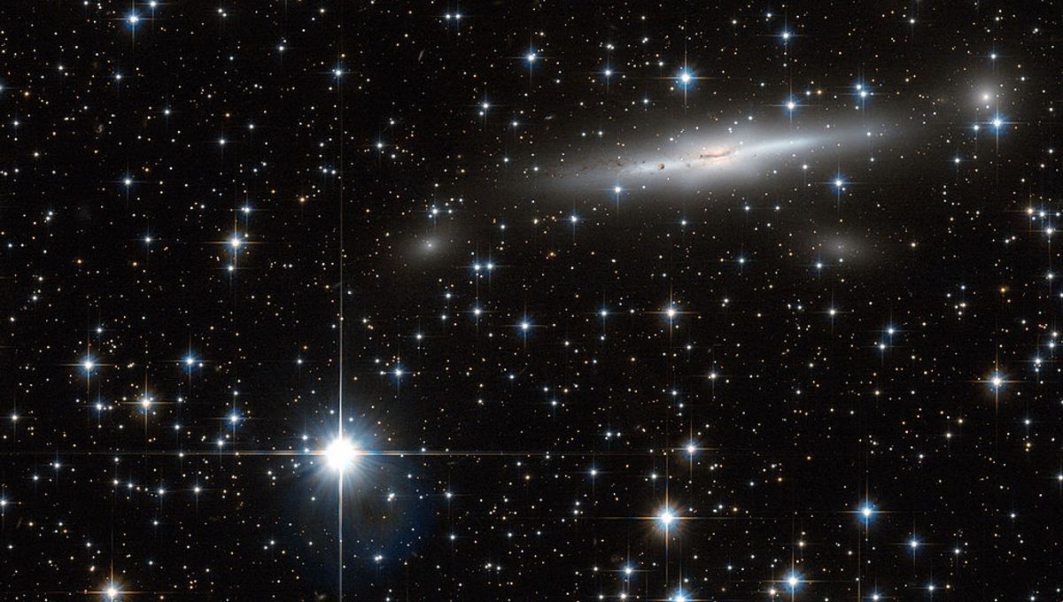 Featured image for Our Galaxy Is Being Drawn Toward a Mysterious 300-Million-Light-Year Structure