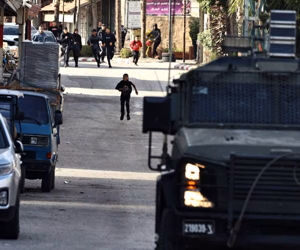 Featured image for Hamas and Israel Edge Closer to Hostage Deal Amid Ceasefire Talks