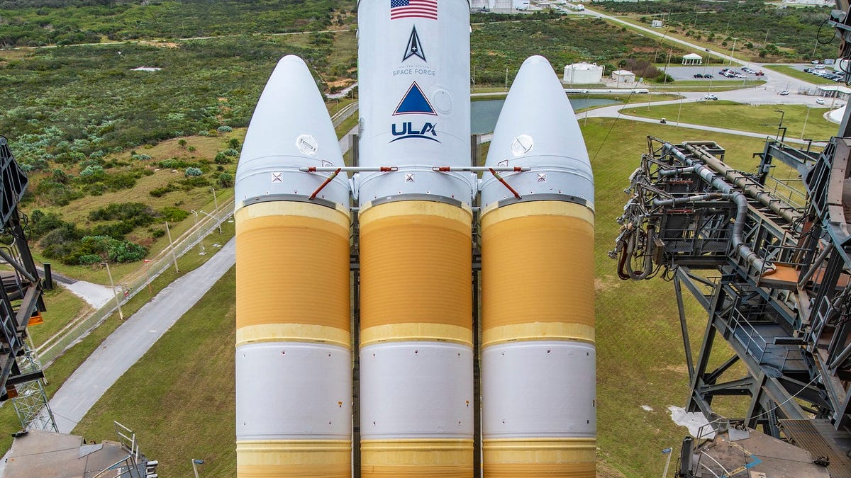 Featured image for "Where to Watch the Final Delta IV Heavy Rocket Launch from Cape Canaveral"