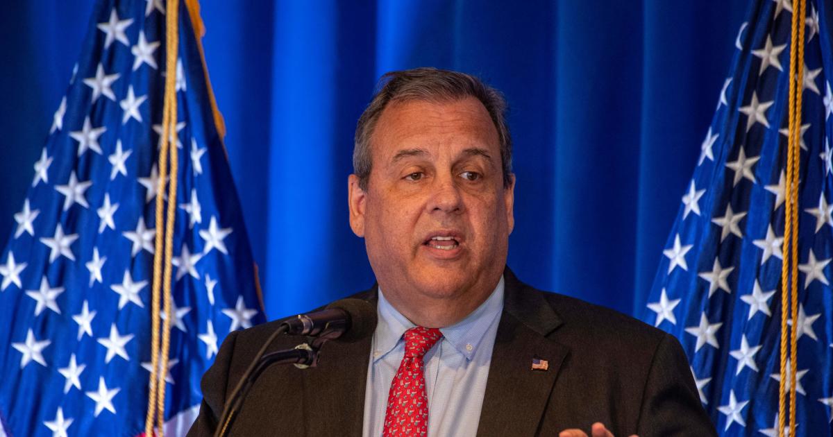 Chris Christie barred from Maine's GOP primary ballot by judge