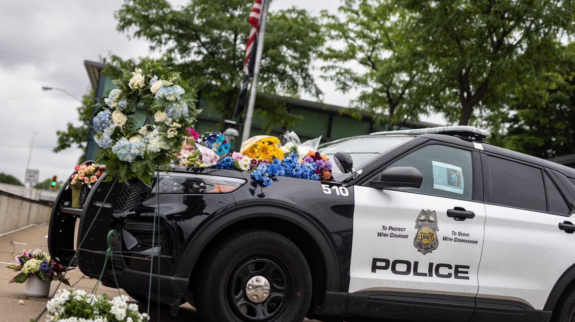 Featured image for Suspect Identified in Fatal Ambush of Minneapolis Officer