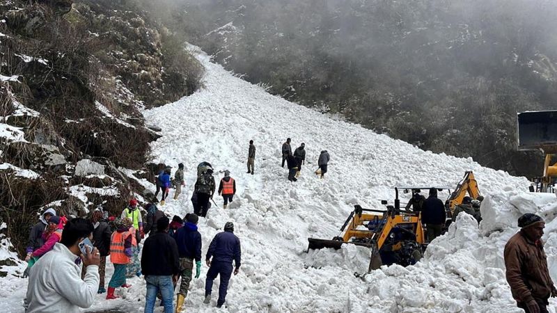 Featured image for Deadly Avalanche Strikes Tourists in Northeast India