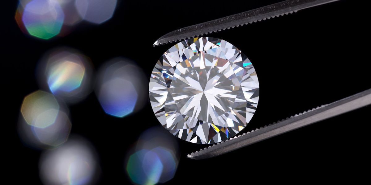 Featured image for "Supercomputer Simulates Creation of Tougher 'Super Diamonds' Than Natural Diamonds"