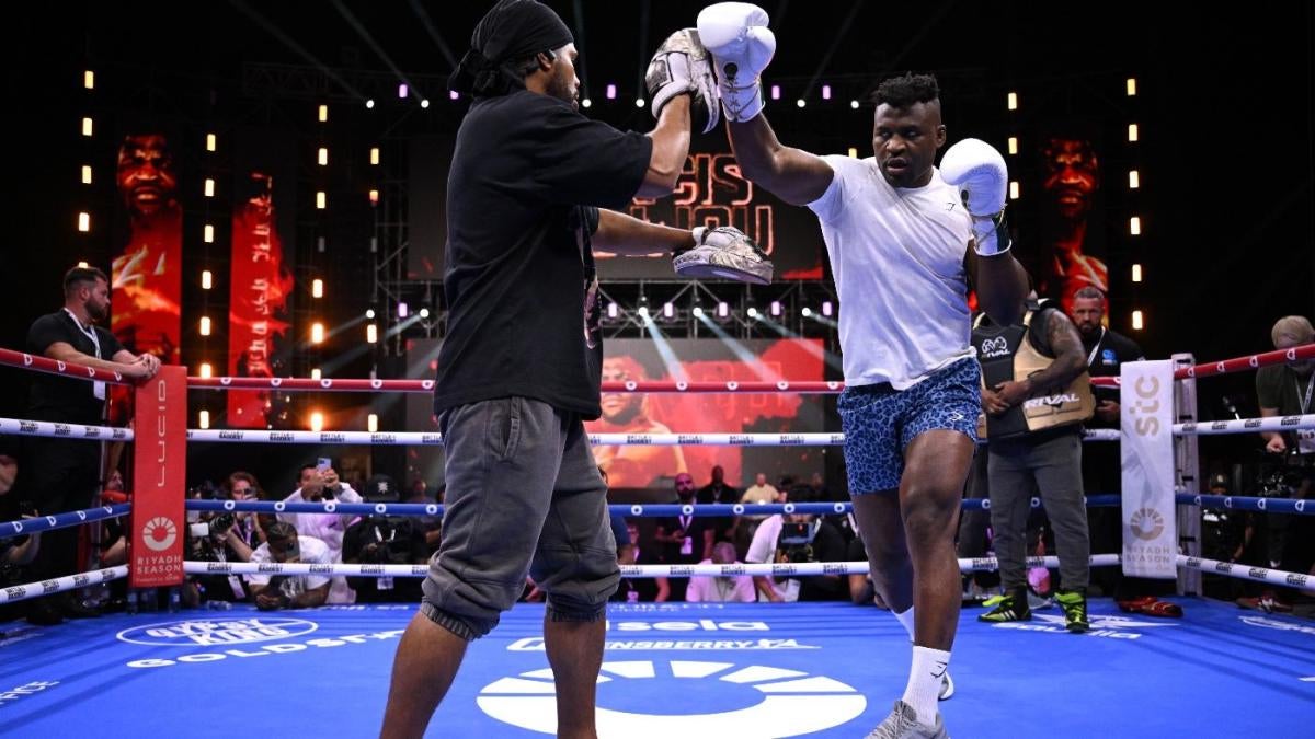 "Tyson Fury vs. Francis Ngannou: Expert Predictions and Betting Odds for Oct. 28 Fight"