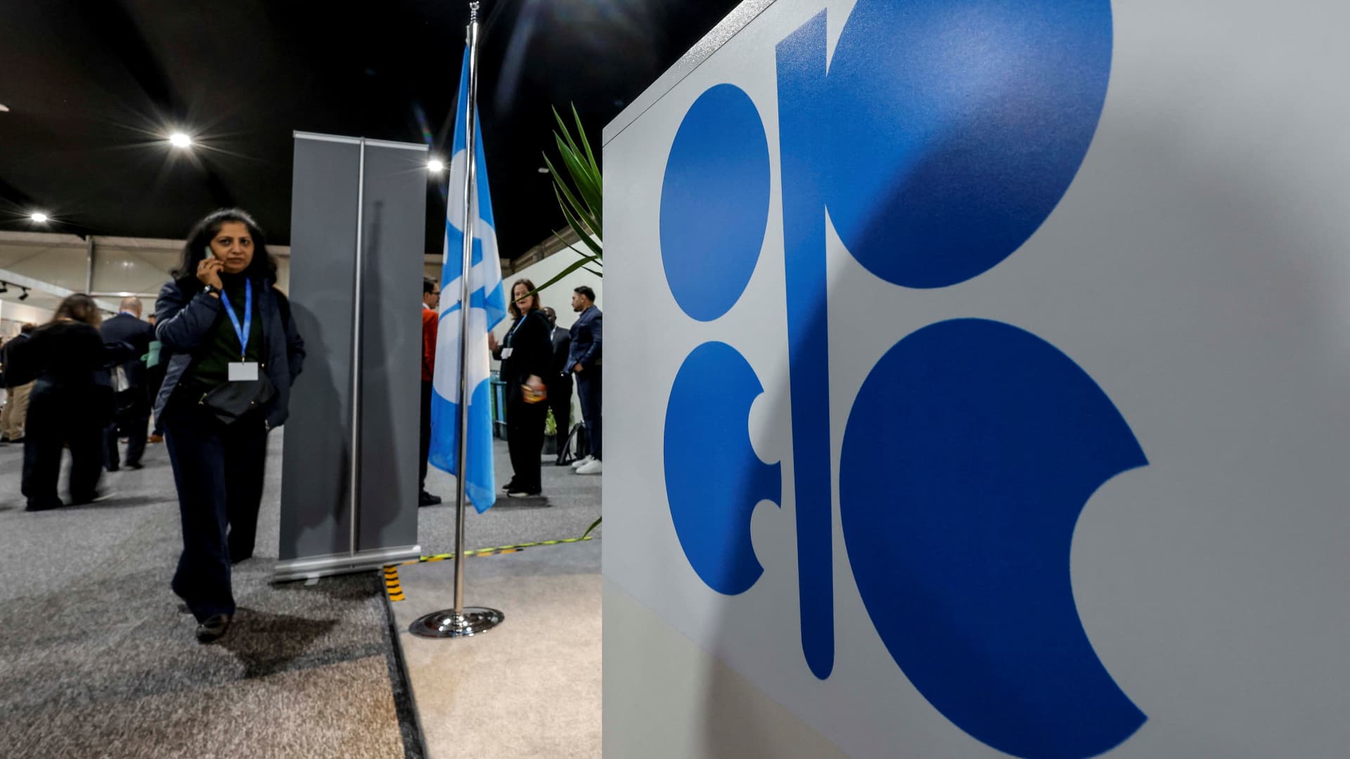 Featured image for OPEC+ Maintains Steady Oil Output Despite Member Tensions