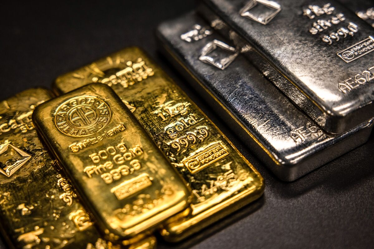 Featured image for Precious Metals Surge to Record Highs Amid Market Uncertainty