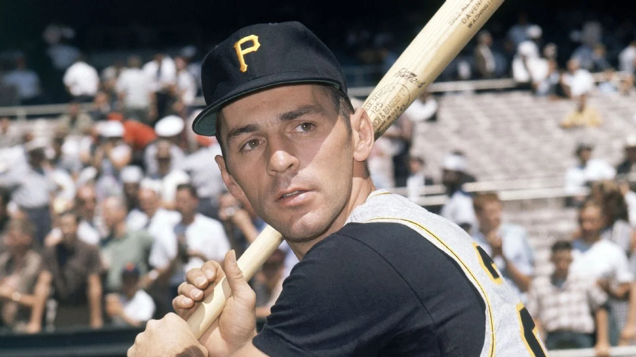 Pittsburgh sports icon Dick Groat passes away at 92.