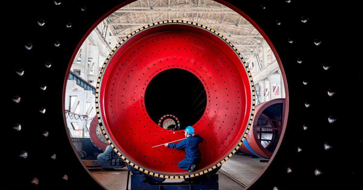 Featured image for China's Economic Outlook for 2024: Regrets and Miracles