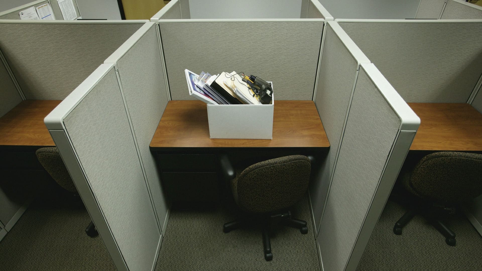 Navigating Unemployment Benefits: A Layoff Survival Guide